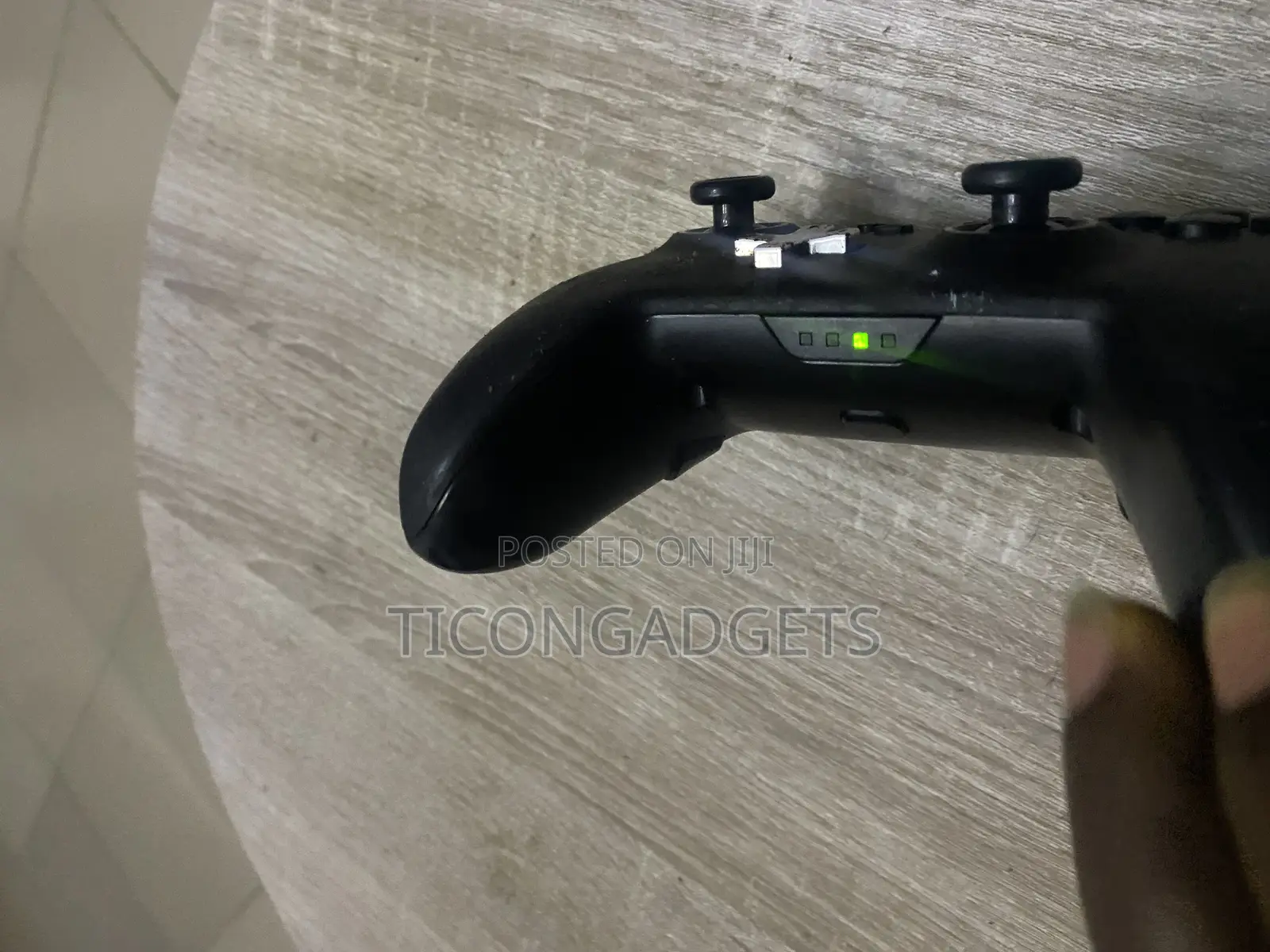 Power a Enhenced Wireless Controller for Nintendo Switch