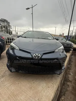 Toyota Corolla XSE 4dr Sedan (1.8L 4cyl CVT) 2017 Gray