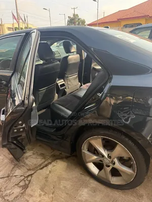 Toyota Camry SE V6 4dr Sedan (3.5L 6cyl 6A) 2013 Black