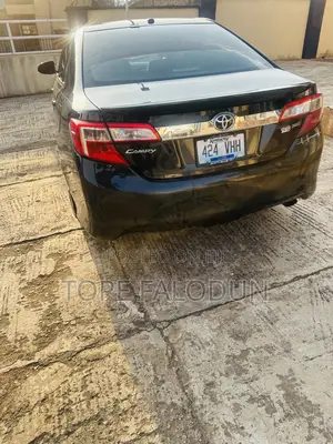 Toyota Camry SE 4dr Sedan (2.5L 4cyl 6A) 2013 Black