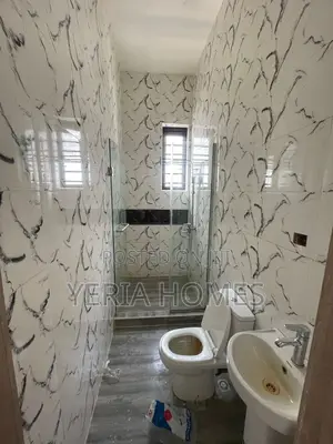 5bdrm Duplex in Ikota, Lagos Island / Lagos Island for rent
