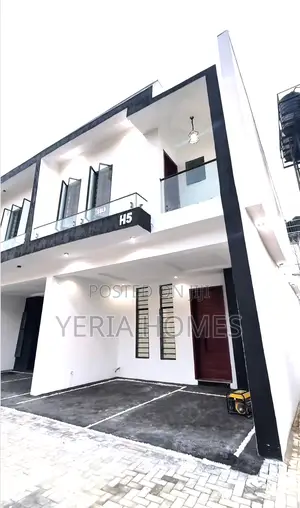 5bdrm Duplex in Ikota, Lagos Island / Lagos Island for sale