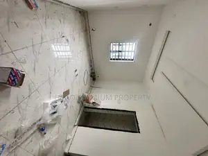 2bdrm Block of Flats in Alcon Estate, Woji for rent