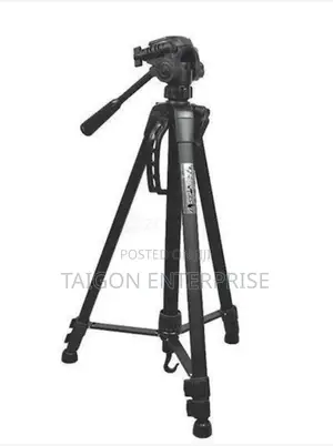 3520 Camera Camcorder Tripod Stand