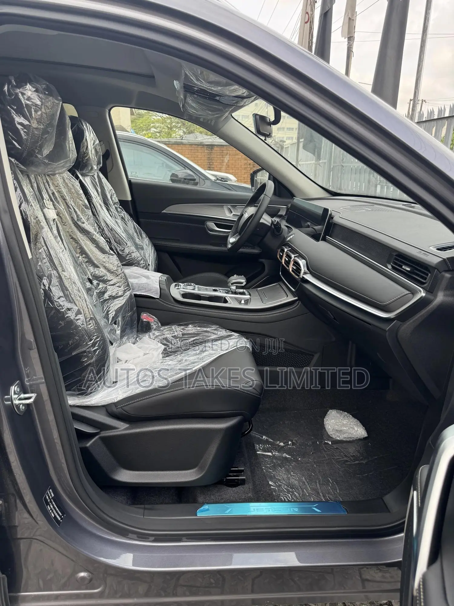 New Jetour X70 Plus 2025 Gray