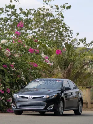 Toyota Avalon XLE 4dr Sedan (3.5L 6cyl 6A) 2014 Black