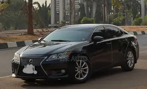 Lexus ES 2015 Black