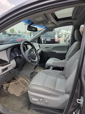 Toyota Sienna 2017 Gray