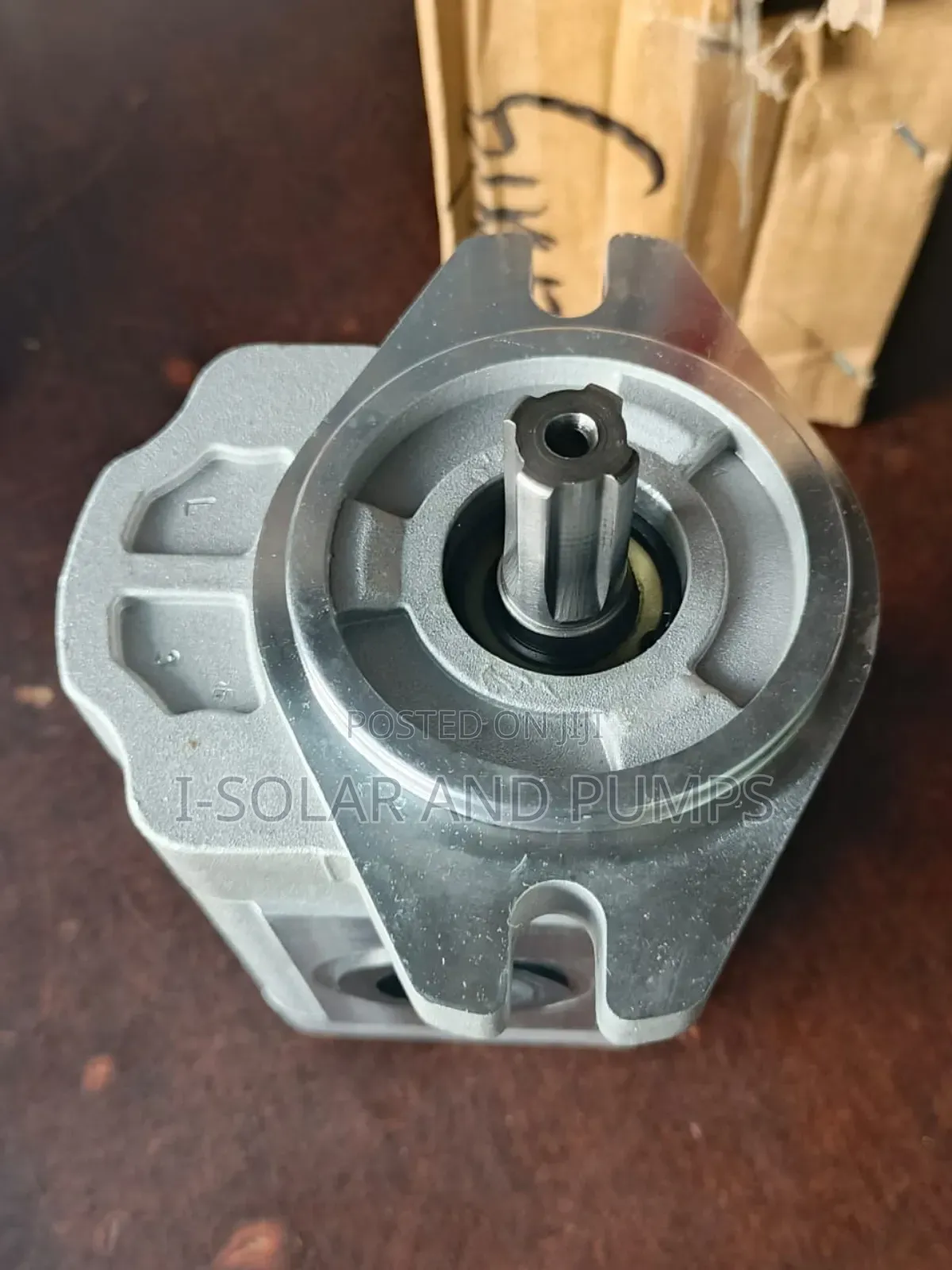 4 Teeth Aluminum Pump