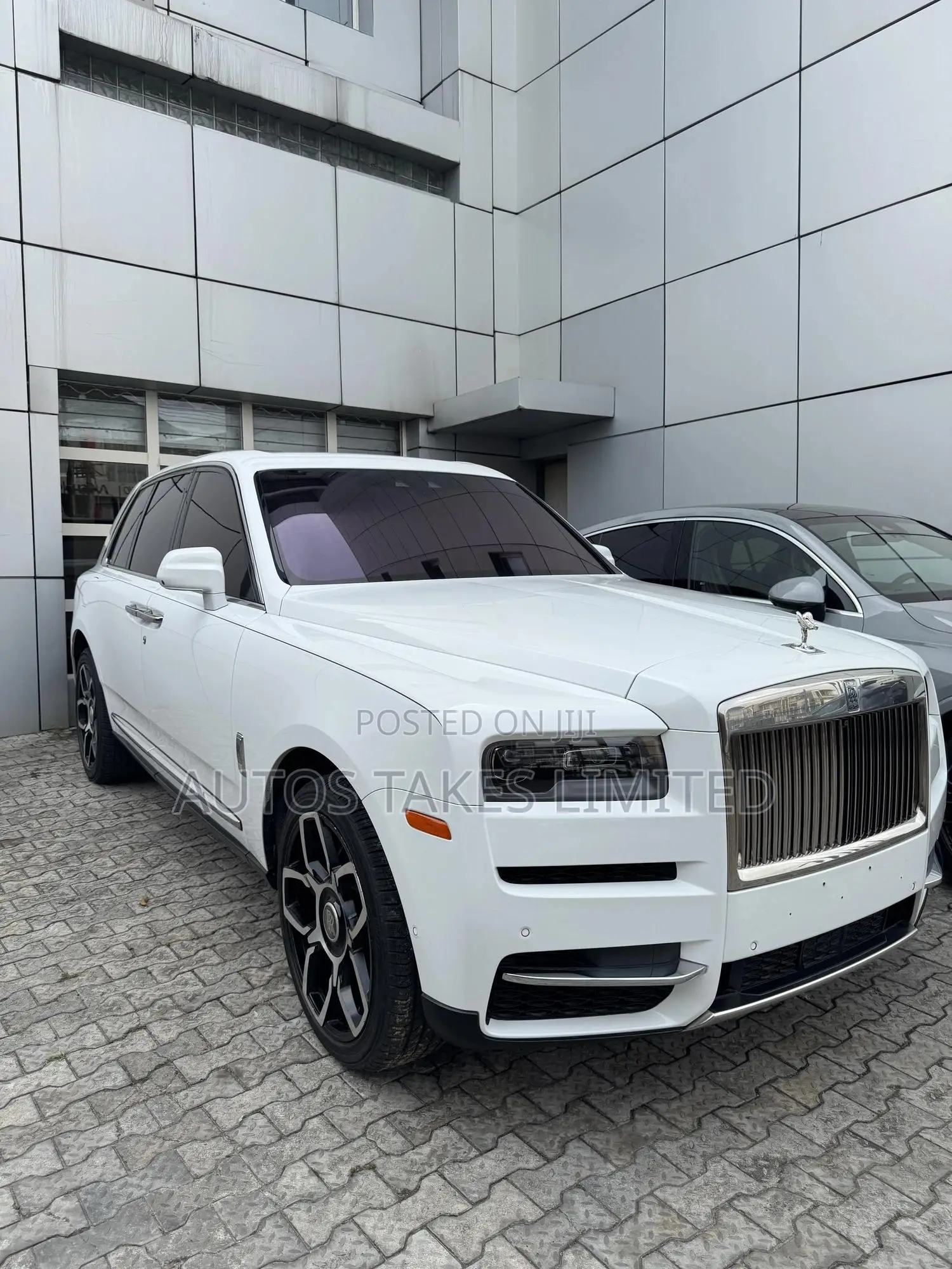 Rolls-Royce Cullinan Base 2022 White