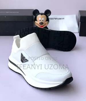 Luxury Designer White Color Shoe