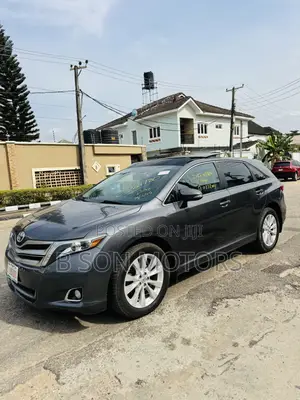 Toyota Venza XLE 2013 Gray