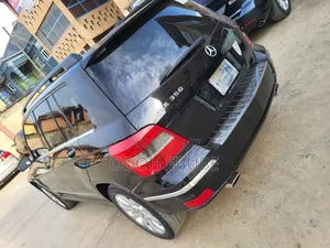 Mercedes-Benz GLK-Class 2012 Black