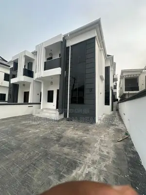 4bdrm Duplex in Off Lekki-Epe Expressway for rent