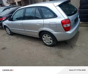 Mazda 323 1.6 2003 Silver