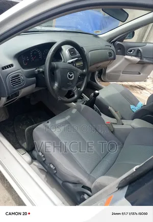 Mazda 323 1.6 2003 Silver