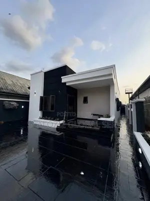 3bdrm Bungalow in Akwaka Rumuodomaya for sale