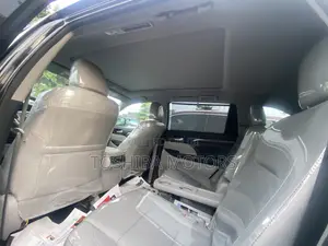 Toyota Highlander Limited V6 4x4 (3.5L 6cyl 6A) 2016 Black
