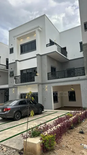 4bdrm Townhouse/Terrace in Katampe Extension for sale