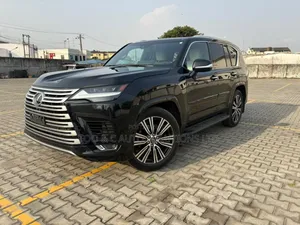 Lexus LX 600 2023 Black