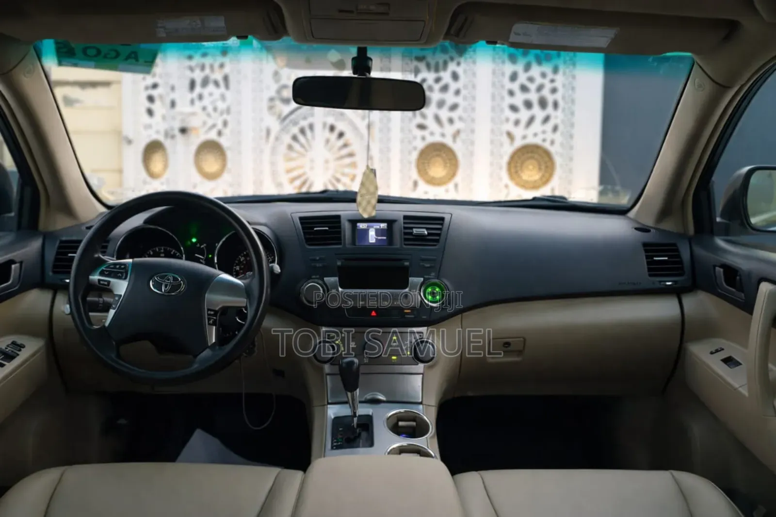 Toyota Highlander 2011 White