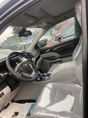 Toyota Highlander Limited V6 4x4 (3.5L 6cyl 6A) 2016 Black