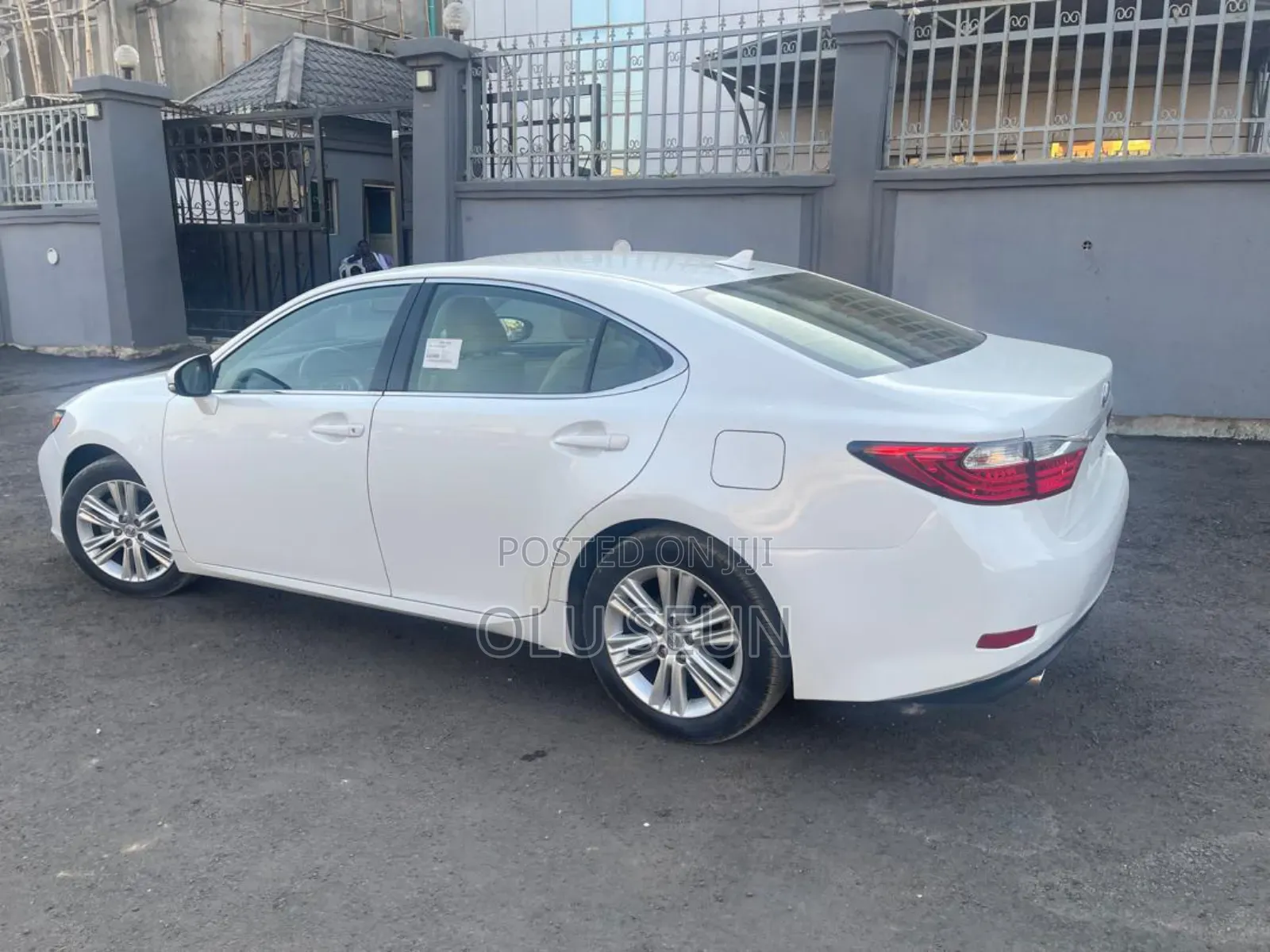 Lexus ES 2014 White