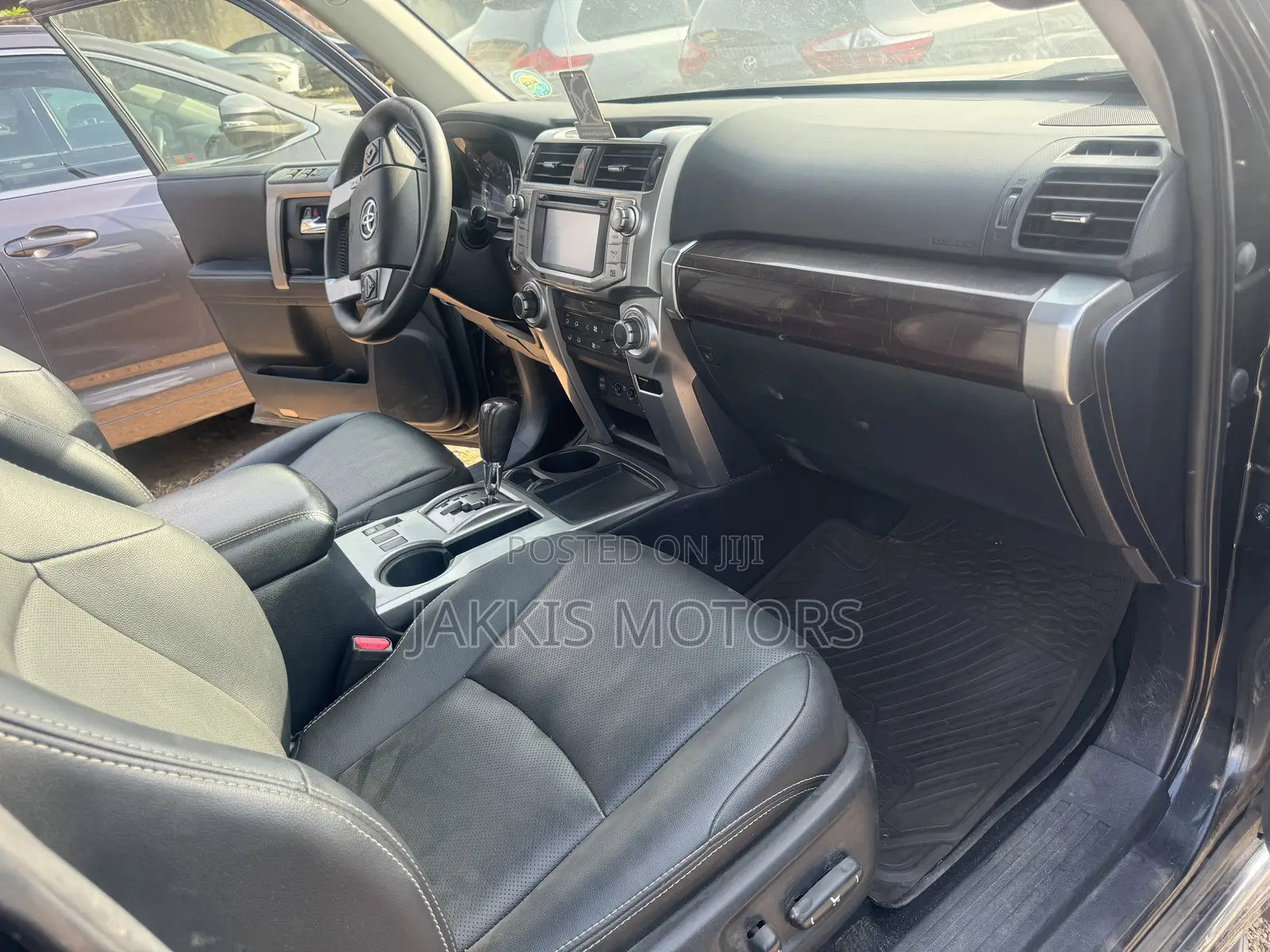 Toyota 4-Runner 2016 Black