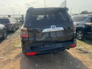 Toyota 4-Runner 2016 Black