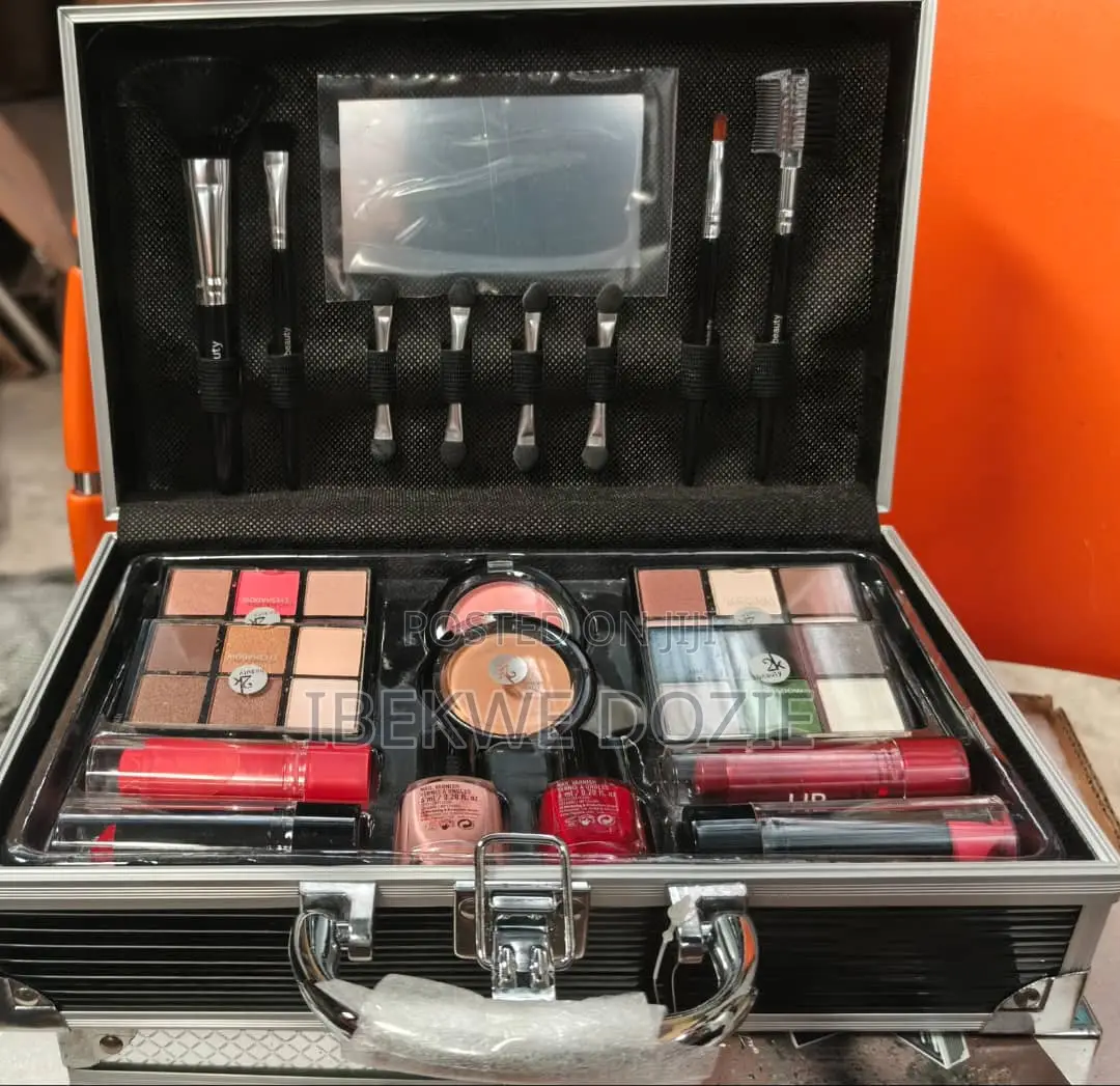 Makeup Kit