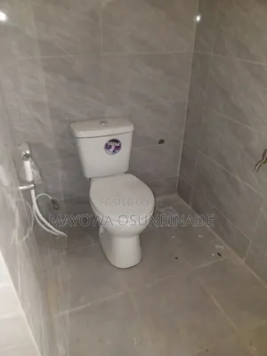 2bdrm Apartment in Ile Tuntun, Ologuneru for rent