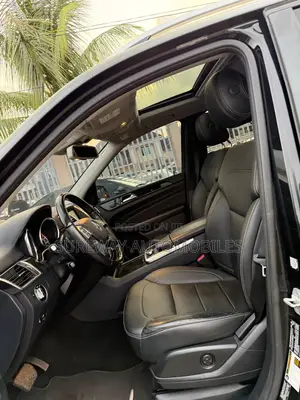 Mercedes-Benz M Class ML350 4MATIC 4dr SUV AWD (3.5L 6cyl 7A) 2015