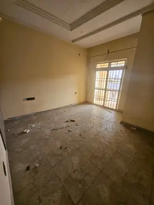 3bdrm Duplex in Private, Dakwo District for rent