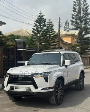 Lexus GX 2025 White