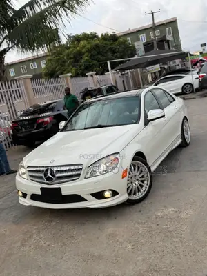 Mercedes-Benz C350 2009 White
