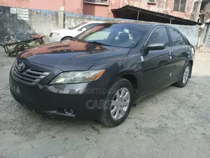 Toyota Camry 2009 Gray