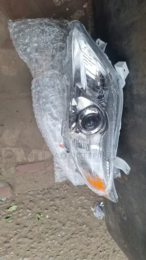 Headlight Camry 2010
