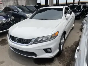 Honda Accord Sport 4dr Sedan FWD (2.4L 4cyl 2A) 2013 White