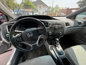 Honda Civic 2013 White