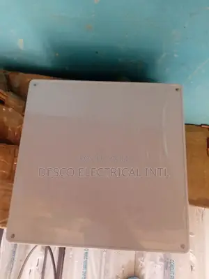 12x12 Adaptable Box