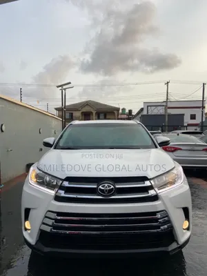 Toyota Highlander XLE V6 4x4 (3.5L 6cyl 6A) 2016 White