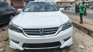 Honda Accord Sport 4dr Sedan FWD (2.4L 4cyl 2A) 2013 White