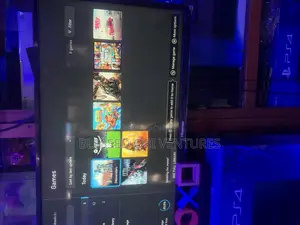 Xbox One With 8 Downloaded Games Including Fc25 and Mortal Kombat 11