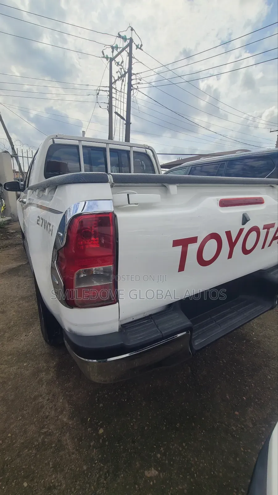 Toyota Hilux 2016 White