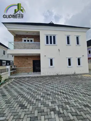 4bdrm Duplex in Lekki for rent
