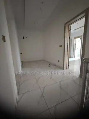 4bdrm Duplex in Lekki Peninsula 2 for rent