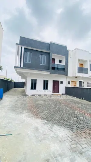 4bdrm Duplex in Sangotedo for rent