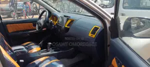Toyota Hilux 2014 Gray