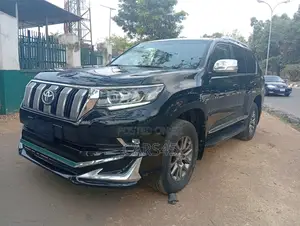 Toyota Land Cruiser Prado 2020 Black