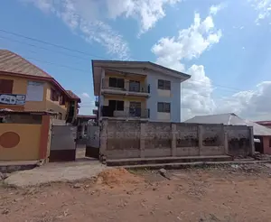 3bdrm House in Kufeyiji, Agodi for sale